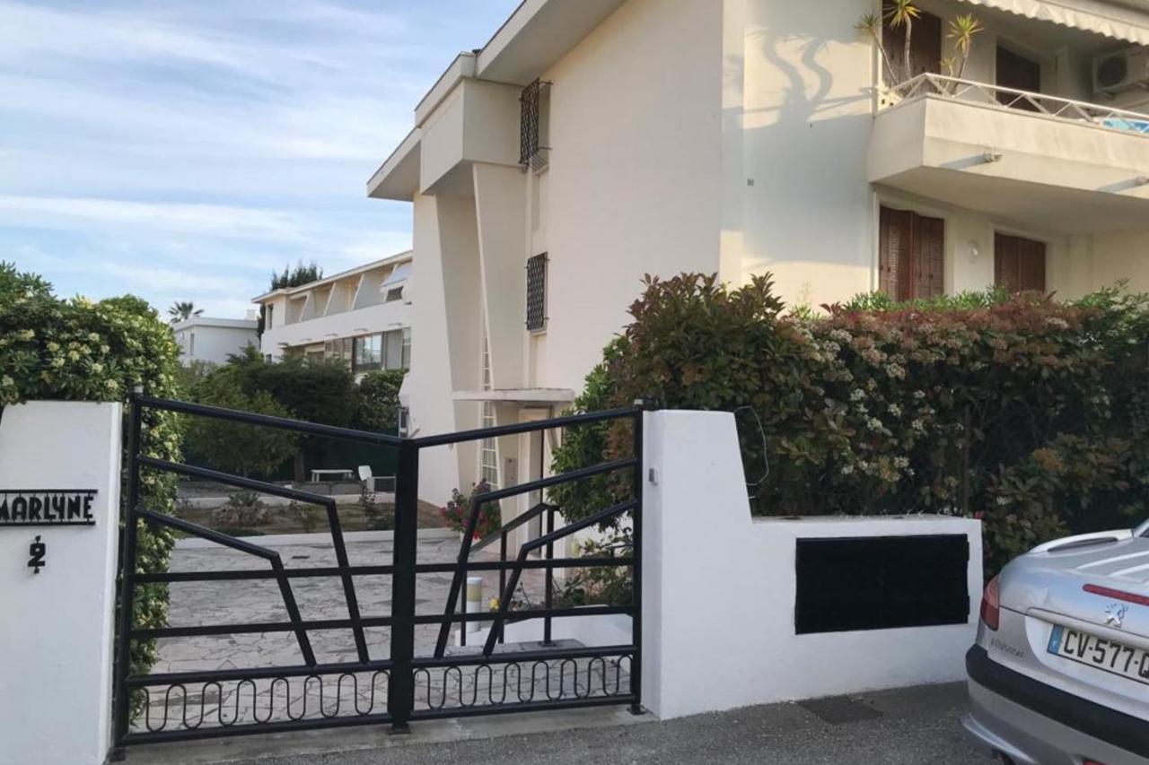 Design Terrace And Live In Marlyne Apartment